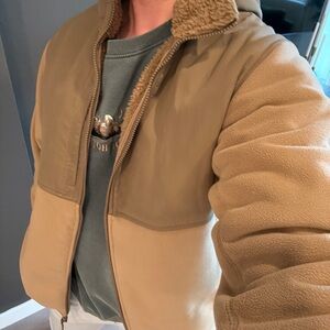 Uniqlo Men's Tan Puffer Jacket